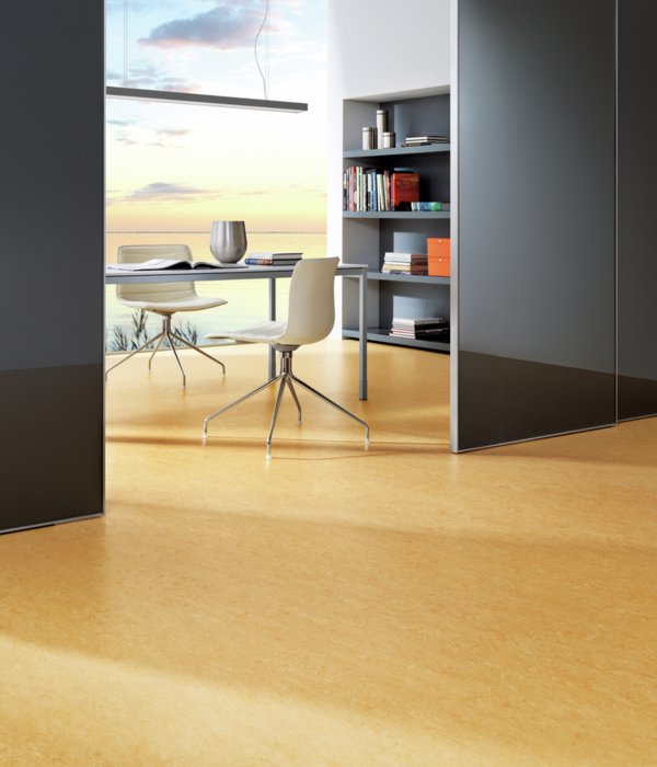 linoleum capri lakovaný